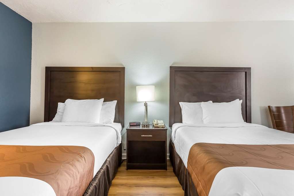 Quality Inn Carolina Oceanfront Kill Devil Hills Room photo